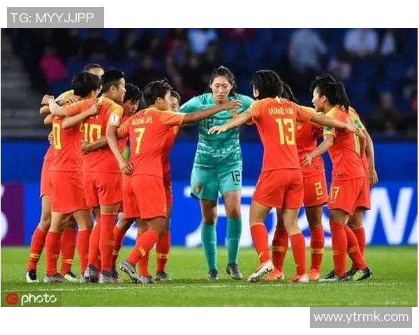 中国女足迎战意大利女足全力争胜展现实力与风采