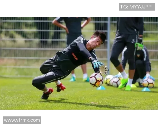 基辅迪纳摩迎战天津权健精彩对决展现足球魅力与激情